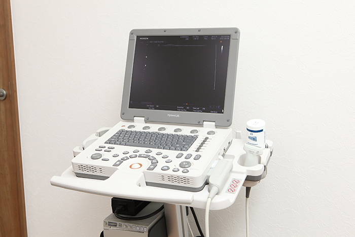 デスクトップ型電気治療器